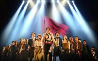 日版《悲惨世界》音乐剧组25人新冠确诊 部分演出中止