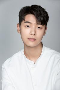 CNBLUE姜敏赫确诊感染新冠 中断所有行程