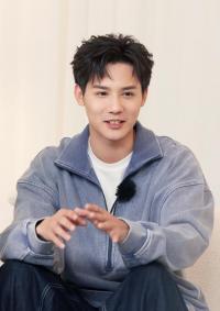 郑业成方面否认“轧戏” 称一切都是按照演员合约进行的