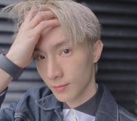 棒棒糖方阿本患有动脉瘤 医生告知：非死即残