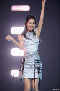 朱丹《乘风2024》四公不惧挑战 电音舞曲风格活力四溢