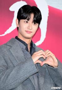 金在元有望出演新剧《柔美的细胞君3》男主 合作金高银