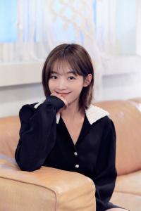 李瑜美有望出演新剧《给你梦想》女主角 合作黄寅烨