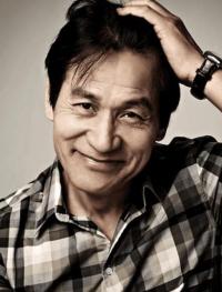 韩媒报道演员安圣基去世 享年74岁