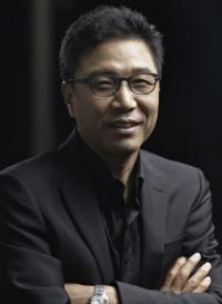 李秀满制作人新企划公开 多国籍男团A2O SOUL上半年出道