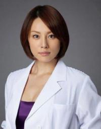 日本女星米仓凉子涉嫌违反麻药法 案件移送检察机关