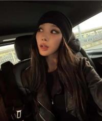 Giselle出席Loewe活动外貌引热议 两年对比照引爆整形疑云